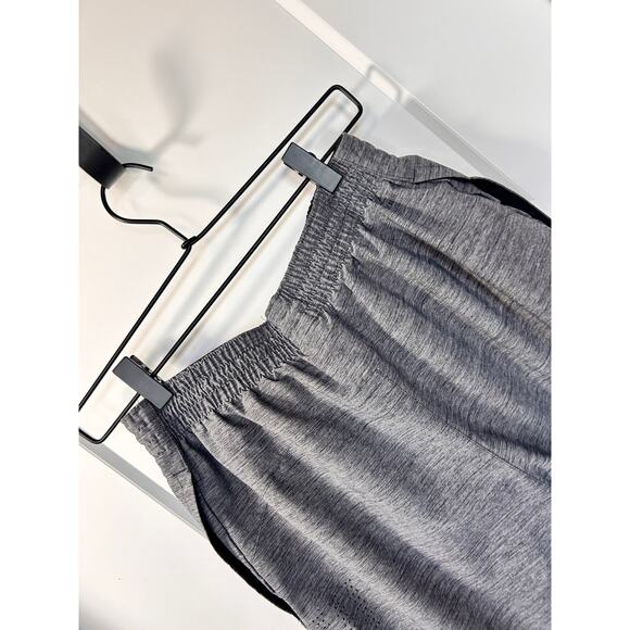 Adidas Men's Vented Athletic Pull-On Shorts 9" Inseam Running Grey Size Medium - Picture 9 of 14